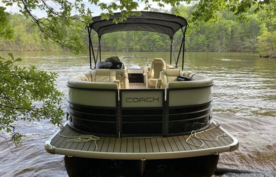 Coach 230 RL Tritoon – 23’ Pontoon for Lake Martin Fun