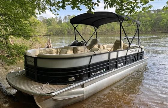 Coach 230 RL Tritoon – 23’ Pontoon for Lake Martin Fun