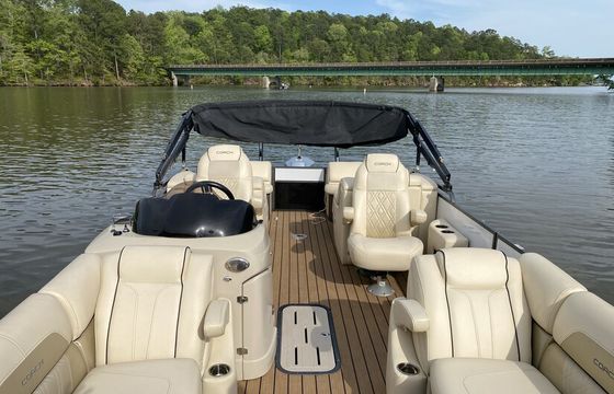 Coach 230 RL Tritoon – 23’ Pontoon for Lake Martin Fun