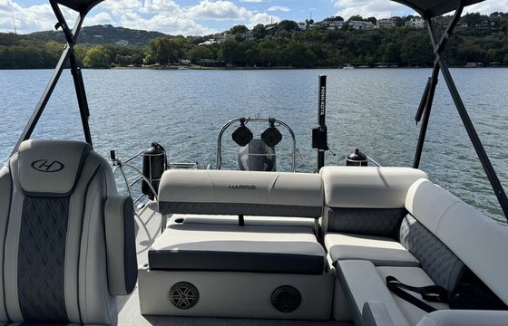Karaoke Boat - 12 person Captained Harris Tri-toon on Lake Austin.
