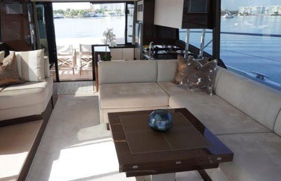 2022 60ft Luxury Yacht – Miami Beach with 2 JET SKIS INCLUDED