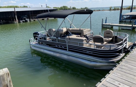 2023 Pontoon Great for a Day of Fun on the Water