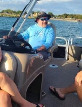 2023 Pontoon Great for a Day of Fun on the Water