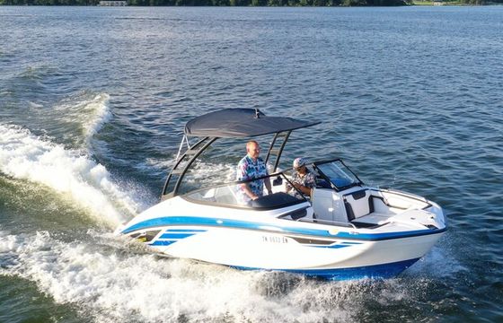 Explore Nashville by Water – Rent our 10 person Yamaha AR210 Jet Boat!