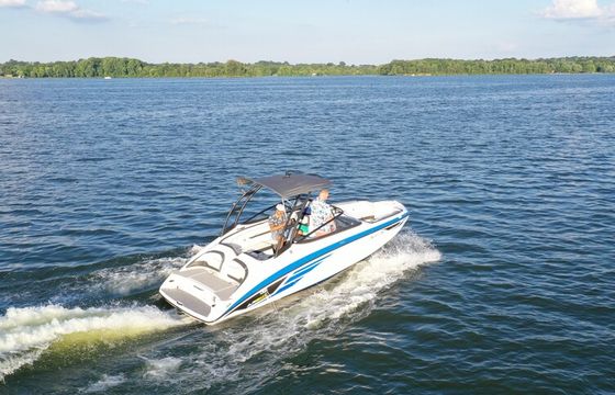 Explore Nashville by Water – Rent our 10 person Yamaha AR210 Jet Boat!