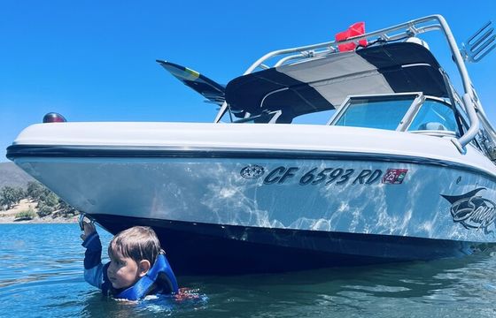 Explore Folsom Lake in Style with 21ft Sanger Boat