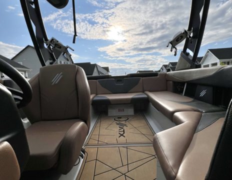 2022 ATX 22 Type-S Surf Boat Rental - Ride the Wake in Style