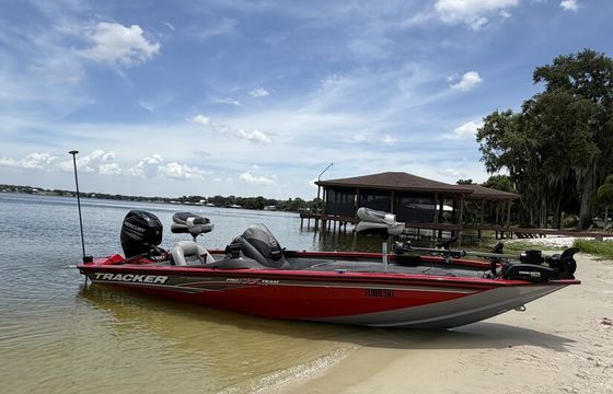 Family & Fishing Fun- 2018 Tracker Pro Team 175 TXW