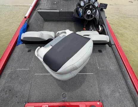 Family & Fishing Fun- 2018 Tracker Pro Team 175 TXW