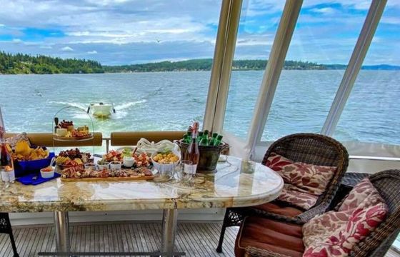 Luxury 67' yacht Seattle World Cup San Juans Sailgate 13 pax