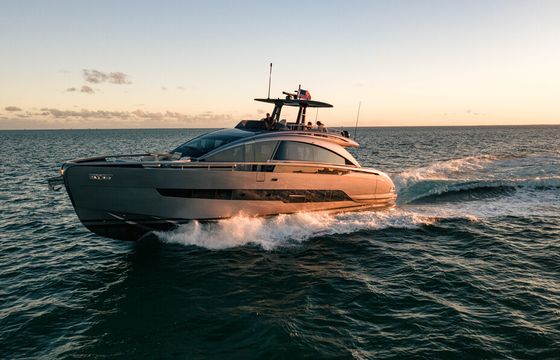 2025 Pershing GTX80 – Brand New Flagship Performance Yacht