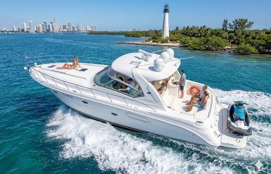 54’ Sea Ray Sundancer | Private Luxury Yacht Experience in Miami