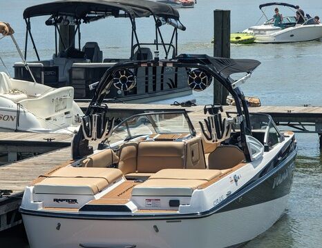 2023 Moomba Craz – Pro Wakeboat on Lake Wylie