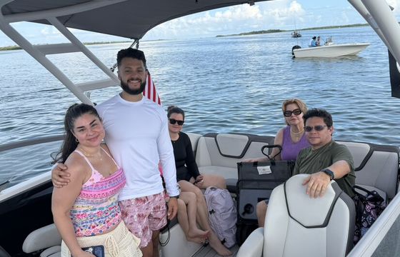 All Inclusive Private Cruise/Sandbar Day on a Spacious Yamaha AR250
