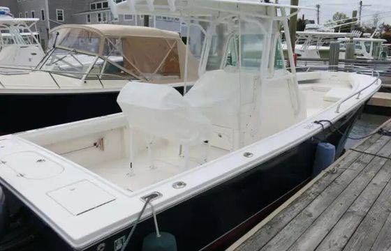 26' Regulator – Fast, Spacious & Adventure-Ready