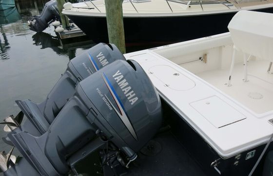 26' Regulator – Fast, Spacious & Adventure-Ready