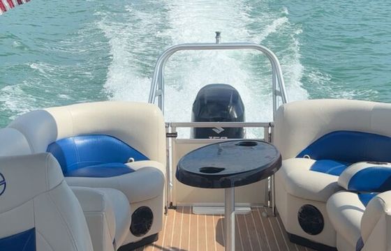 Sunset Serenity — Family; Fishing Cruise Getaway