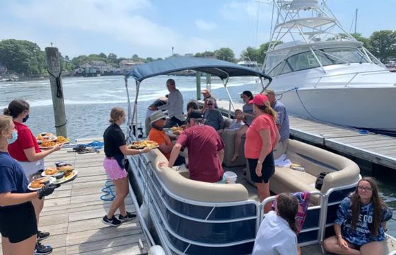 The Aqua Patio - Perfect for cruising!