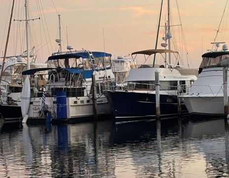 SEAS the DAY aboard a comfortable spacious Beneteau Swift 44 Yacht
