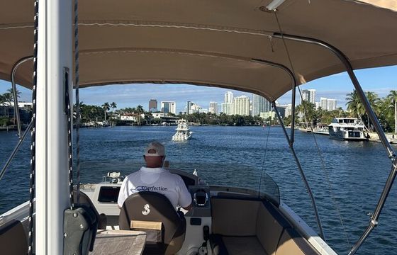 SEAS the DAY aboard a comfortable spacious Beneteau Swift 44 Yacht