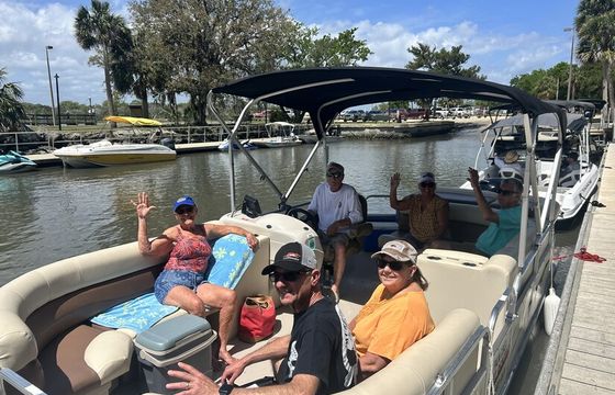 11-Passenger Pontoon – Dolphin Sightings in Daytona Beach