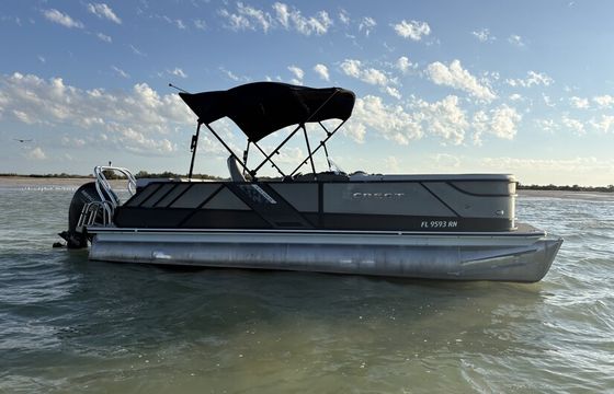 Cove Comfort Luxury Tritoon