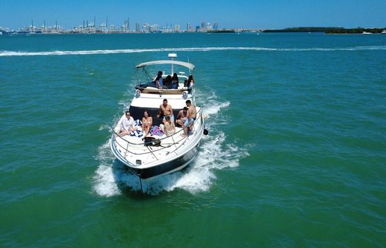 Regal 45ft Luxury Yacht – Miami, 13 Guests
