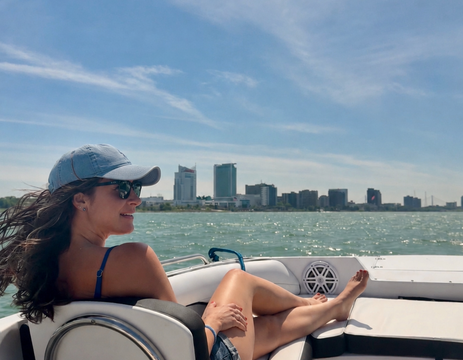 High-End 2026 Stingray Deck Boat | Detroit River + Lake St. Clair