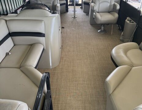 South Bay Serenity — Luxury Family Pontoon