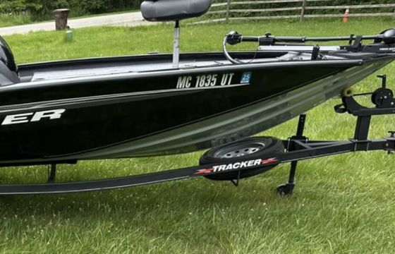 Tournament-Ready 2022 Tracker Pro 195TXW — Pro150 Powered