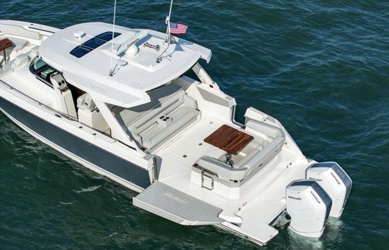 Brand New Tiara 43 LS – Captain, Crew, and Fuel – Riviera Beach