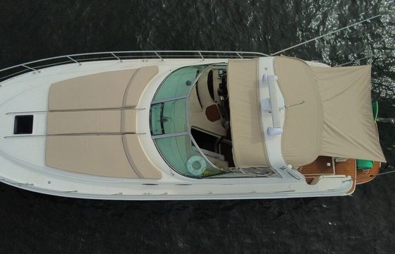 42ft Luxury Cruising Boat – Miami