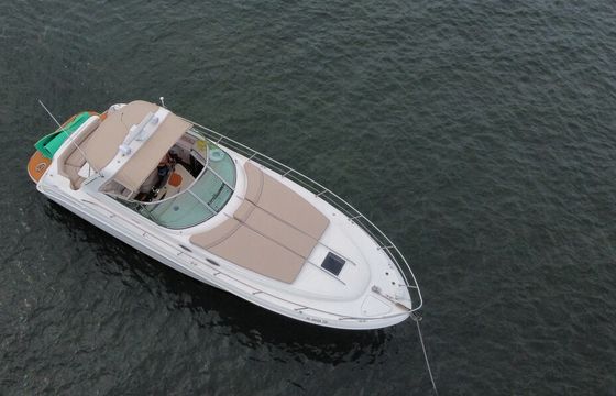 42ft Luxury Cruising Boat – Miami