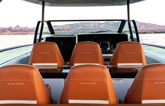 Saxdor 320 GTO | Luxury Day Yacht Experience on the Water