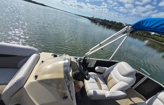 Discount boat rentals