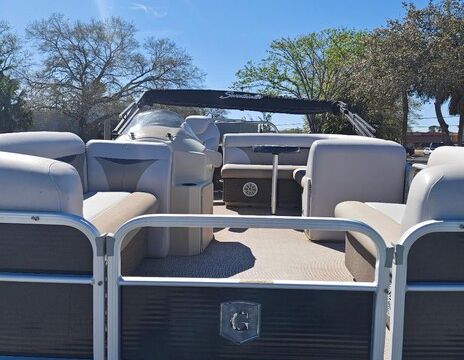 Discount boat rentals