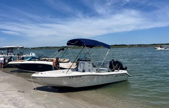 Ideal for Fishing, Sandbar Hopping and Cruising
