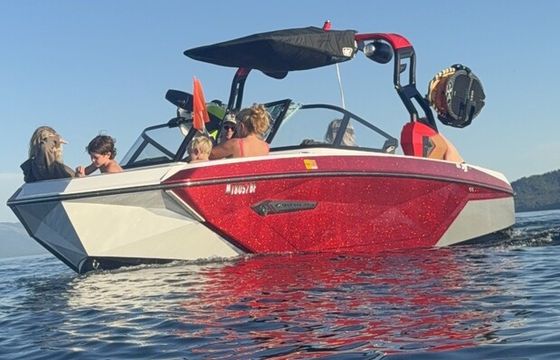 Super Air Nautique G23