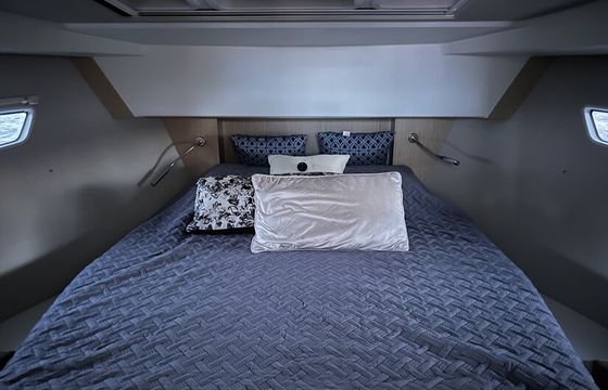 Luxury Yacht Charter | Haulover Sandbar | 2020 Sealine C330v
