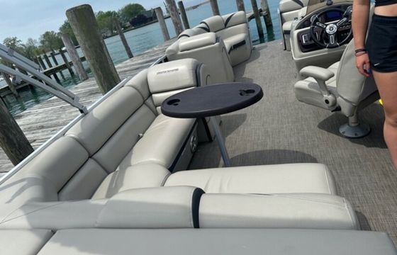 23 foot Berkshire Tritoon on Lake St. Clair
