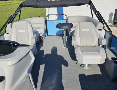 2026 Godfrey Pontoon | Relaxing Lake Cruises & Sandbar Fun
