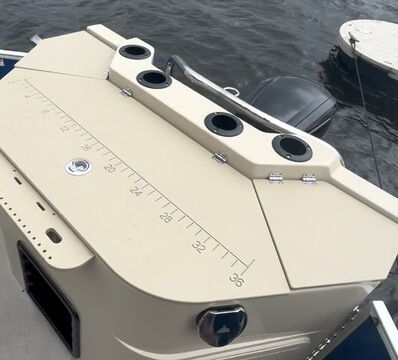 Pontoon Lounge/Fish/Tube/Ski