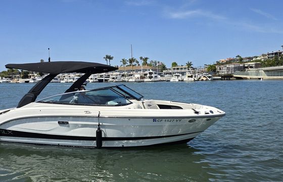 26' Sea Ray SLX 260 Day Cruiser in Los Angeles