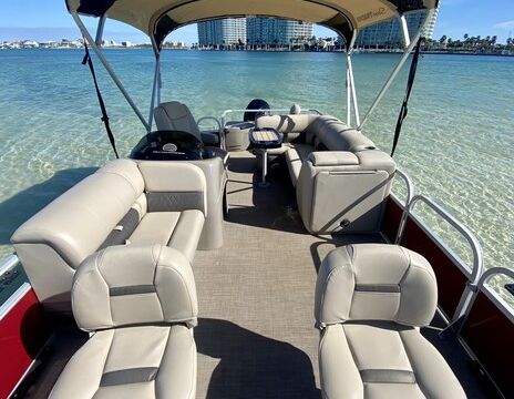 2020 Suntracker Luxury Pontoon in Orange Beach, AL!