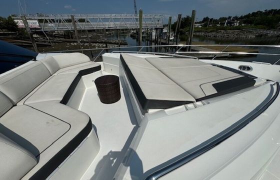 72' Motor Yacht "Sky's the Limit"