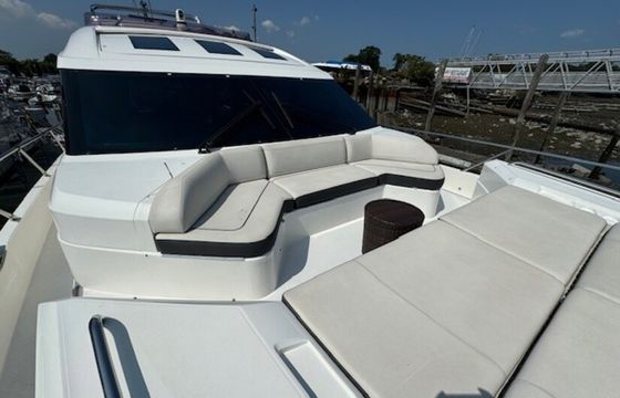 72' Motor Yacht "Sky's the Limit"
