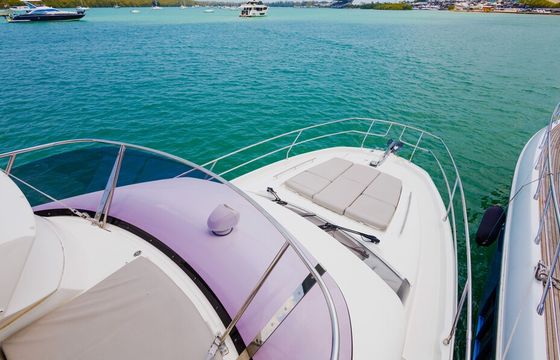 2022 45ft Luxury Prestige Yacht, Professional crew, water mattress