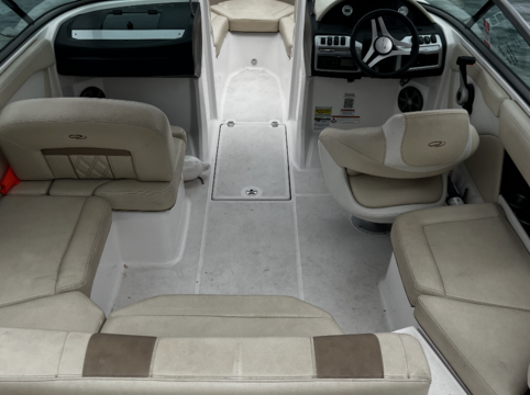 Immaculate Regal 21 OBX – Premium Cruising & Sporty