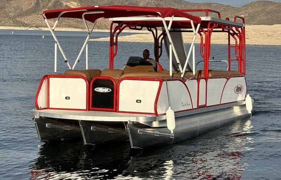 Lake Pleasant 26’ Aloha Tritoon, Tubing, Cruising, 14 guests