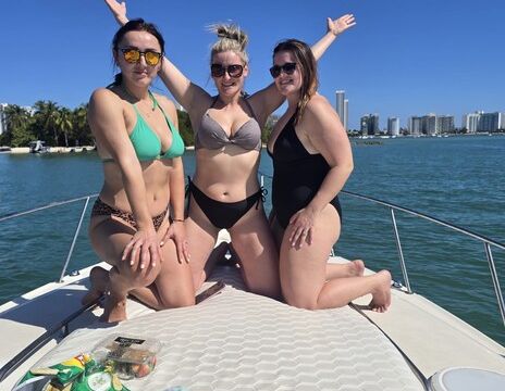 Enjoy "IBIZA" 37ft Monterey Yacht | Experience Miami: Big Discounts Av